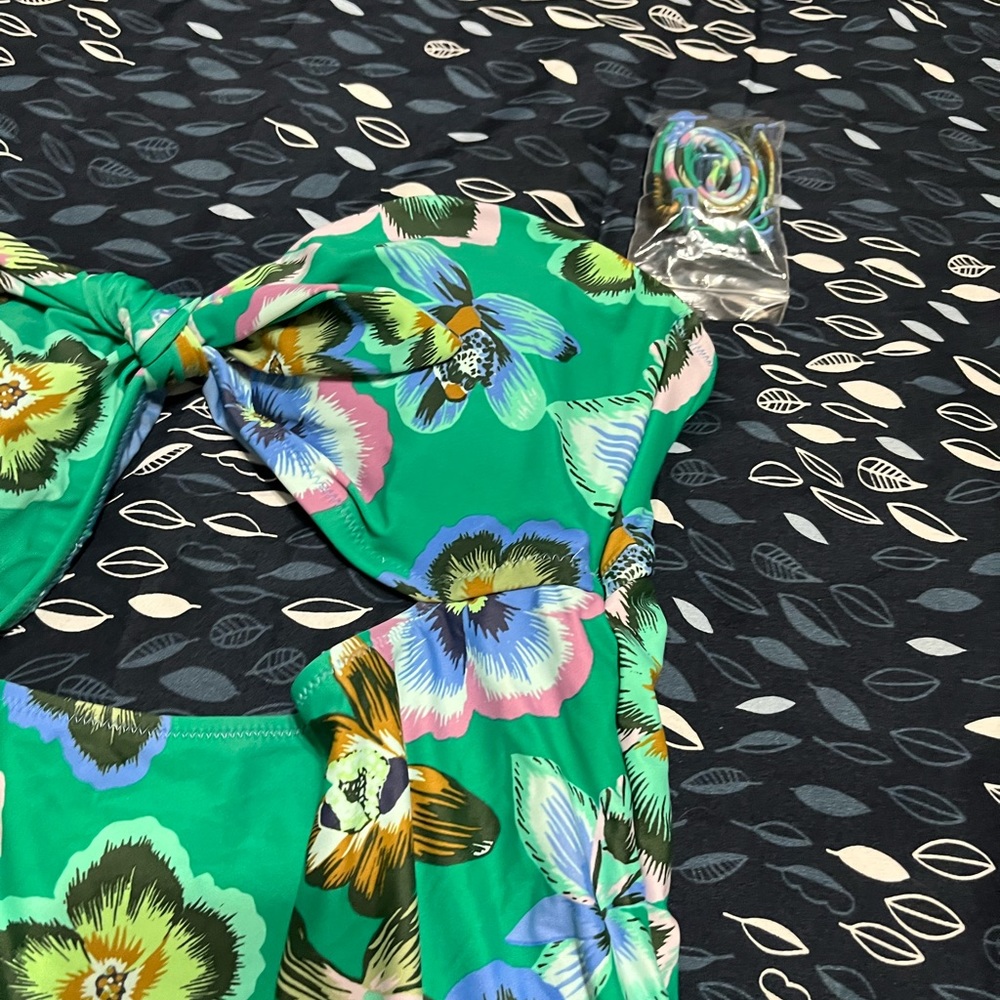 NWT Aerie knot swimsuit - Picture 3 of 4